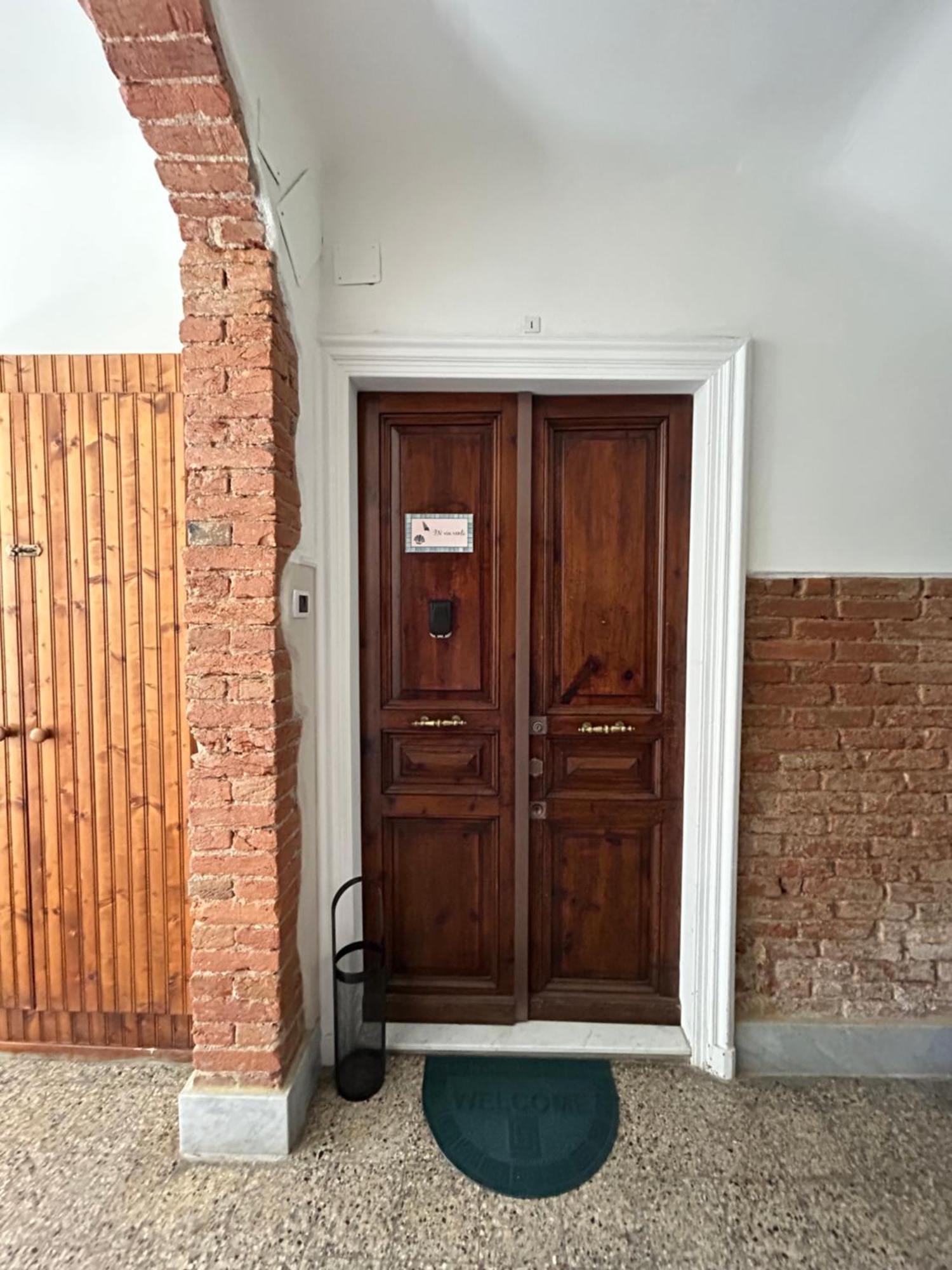 In Via Venti Apartment La Spezia Exterior photo
