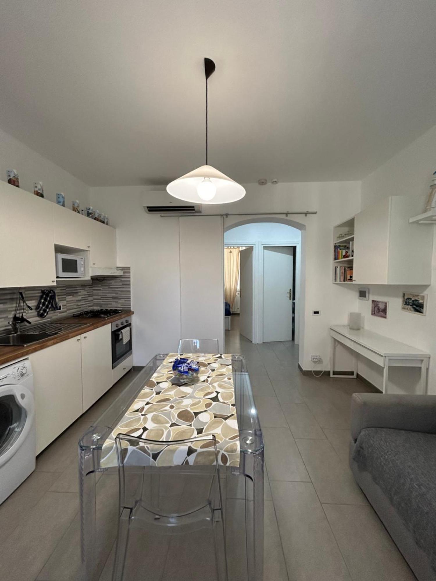 In Via Venti Apartment La Spezia Exterior photo